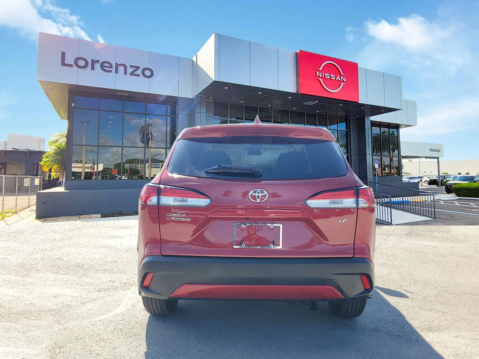 2023 Toyota Corolla Cross LE photo 6
