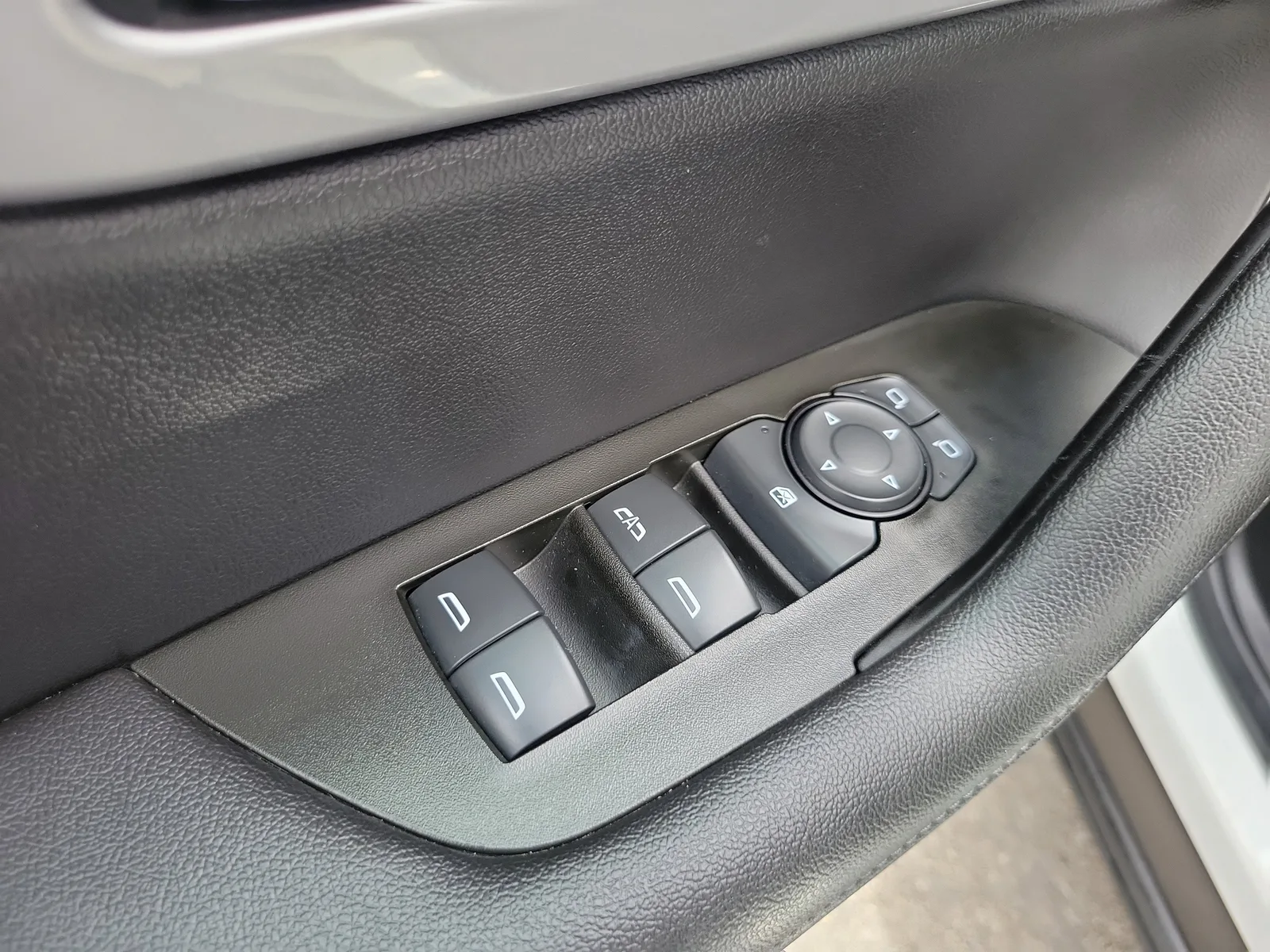 2022 Chevrolet Blazer 2LT photo 24