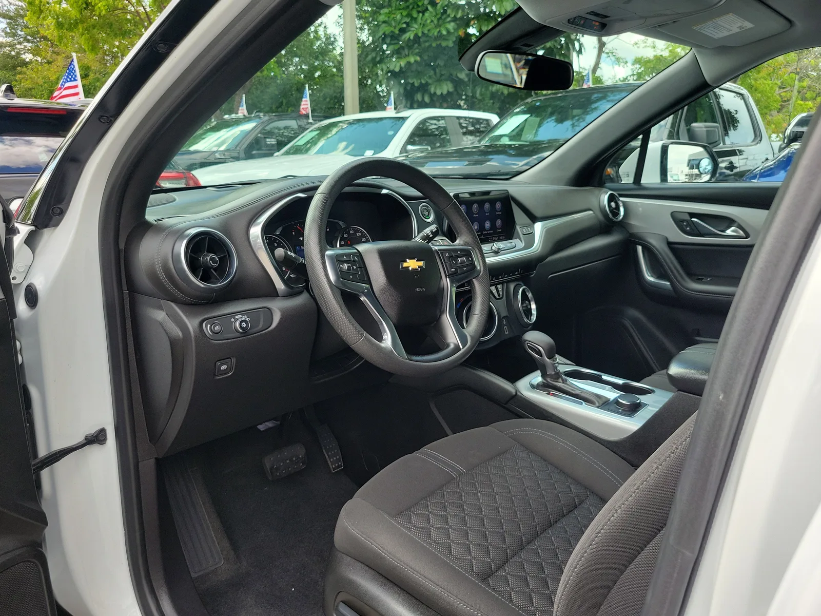 2022 Chevrolet Blazer 2LT photo 9