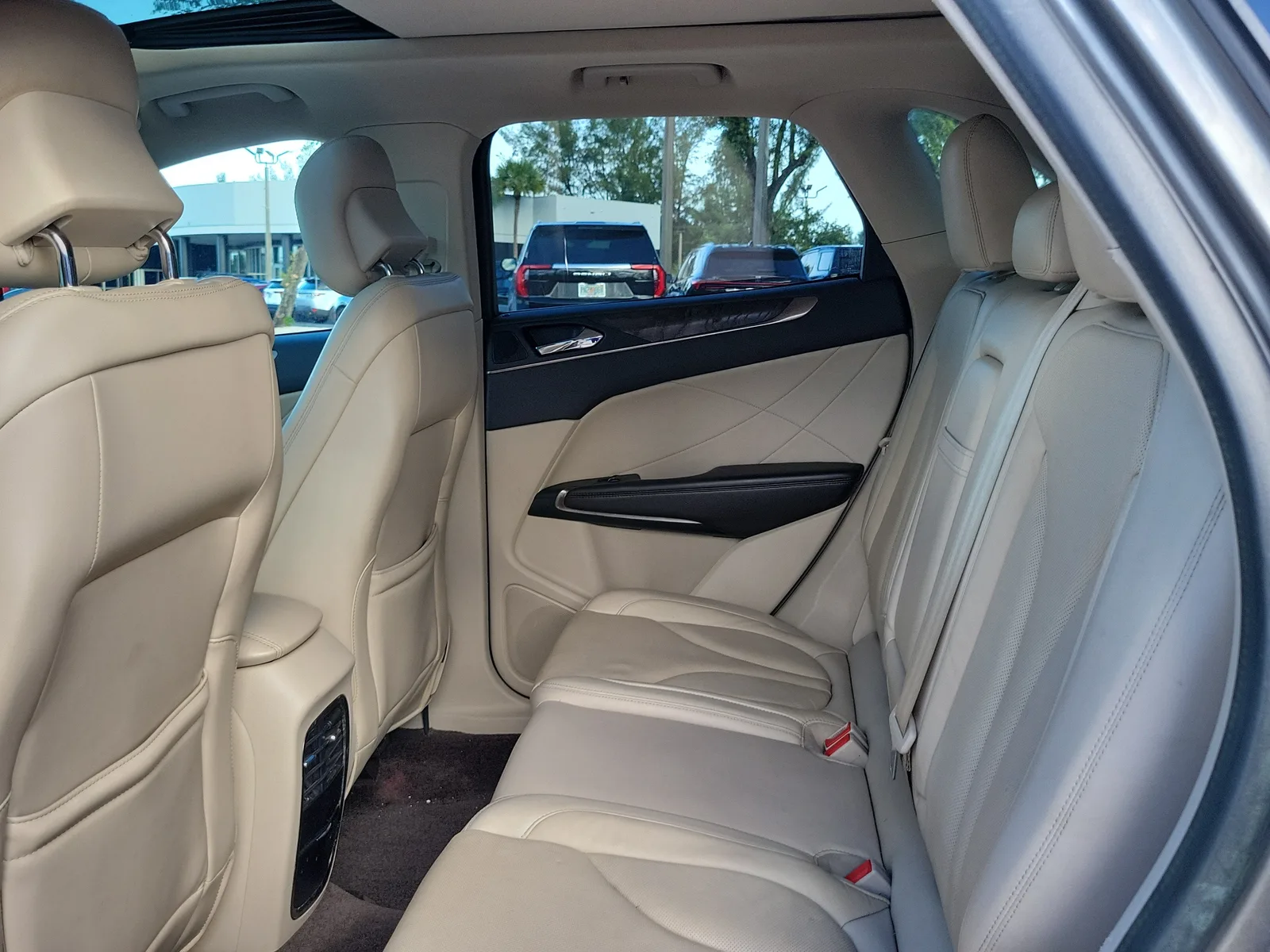 2017 Lincoln MKC Reserve photo 15