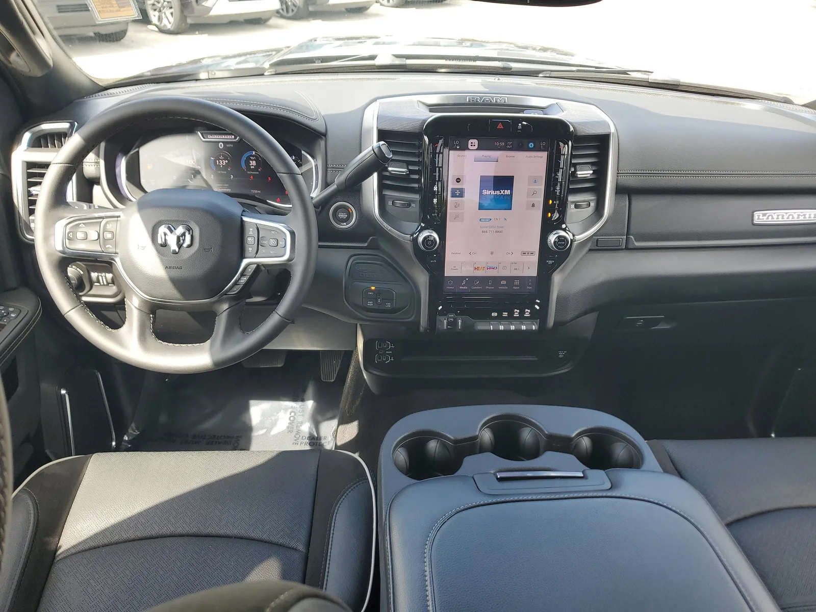 2026 RAM 2500 Laramie 4WD Diesel photo 16