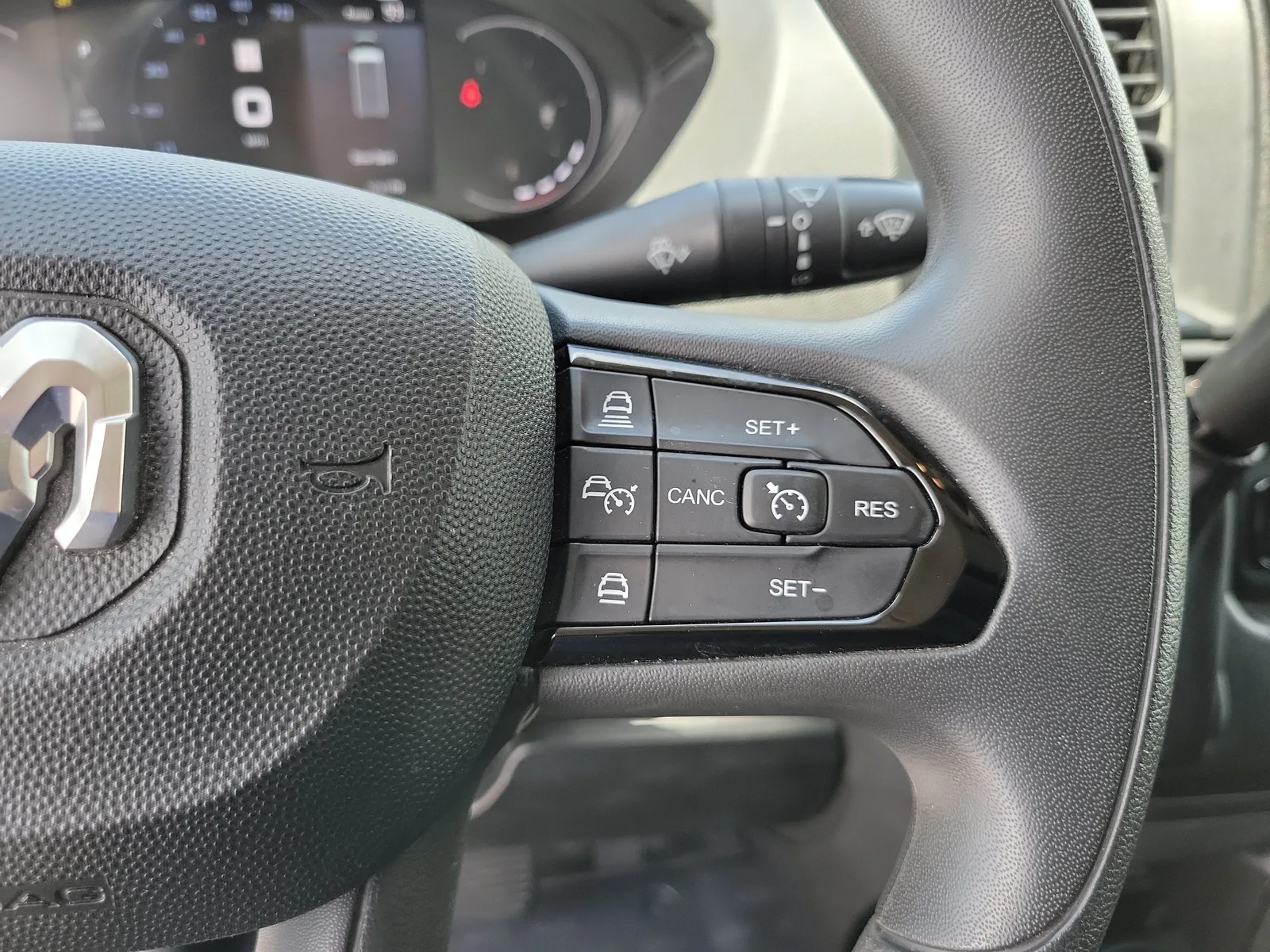 2025 RAM ProMaster Cargo Van Tradesman photo 20