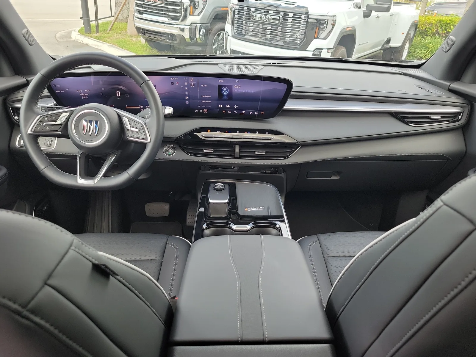 2026 Buick Enclave Sport Touring photo 20