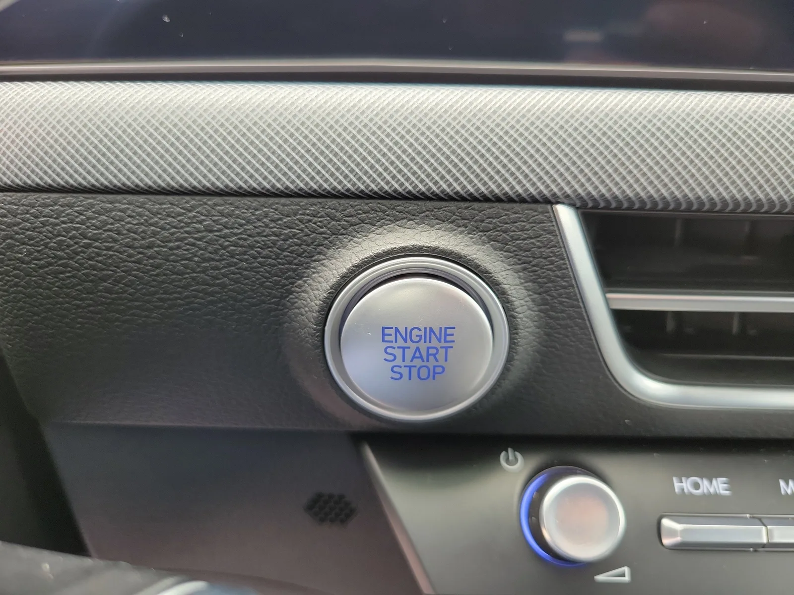 2024 Hyundai Sonata SEL photo 21