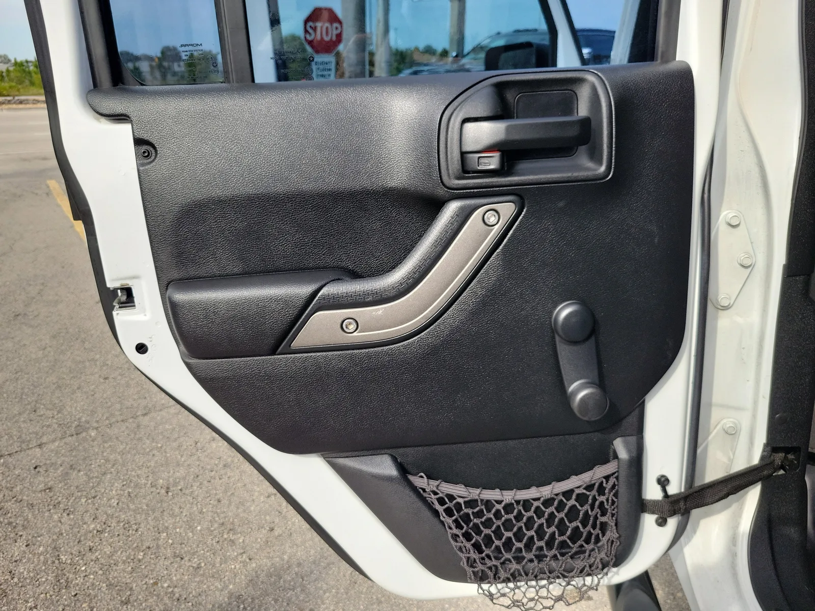 2016 Jeep Wrangler Unlimited Sport 4WD photo 24