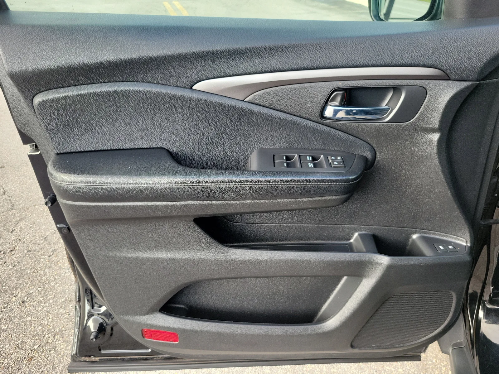 2018 Honda Pilot EX-L photo 25