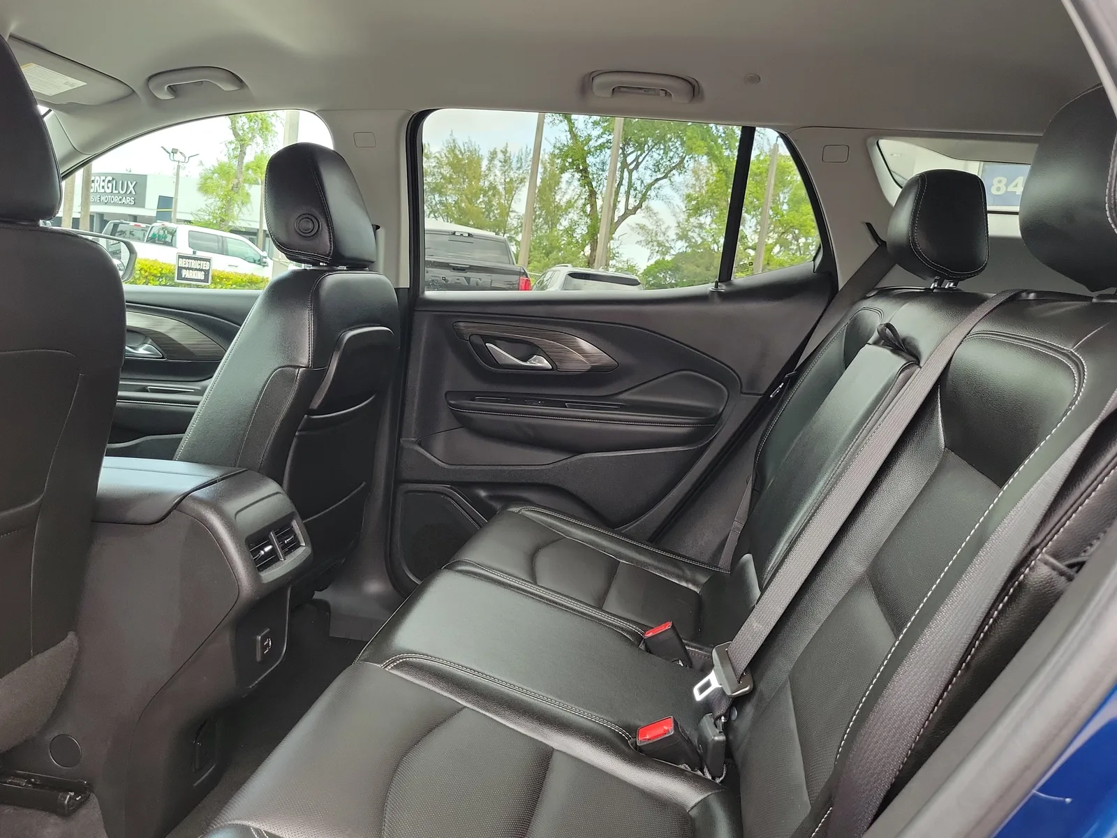2022 GMC Terrain SLT photo 13