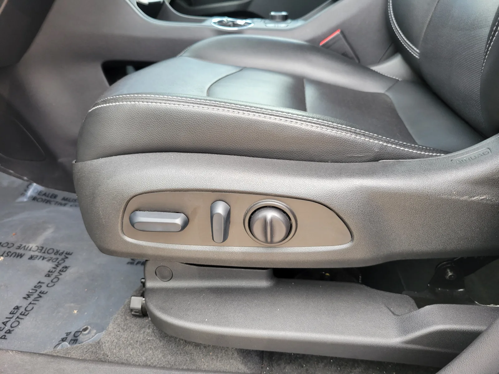2023 GMC Terrain SLT photo 12