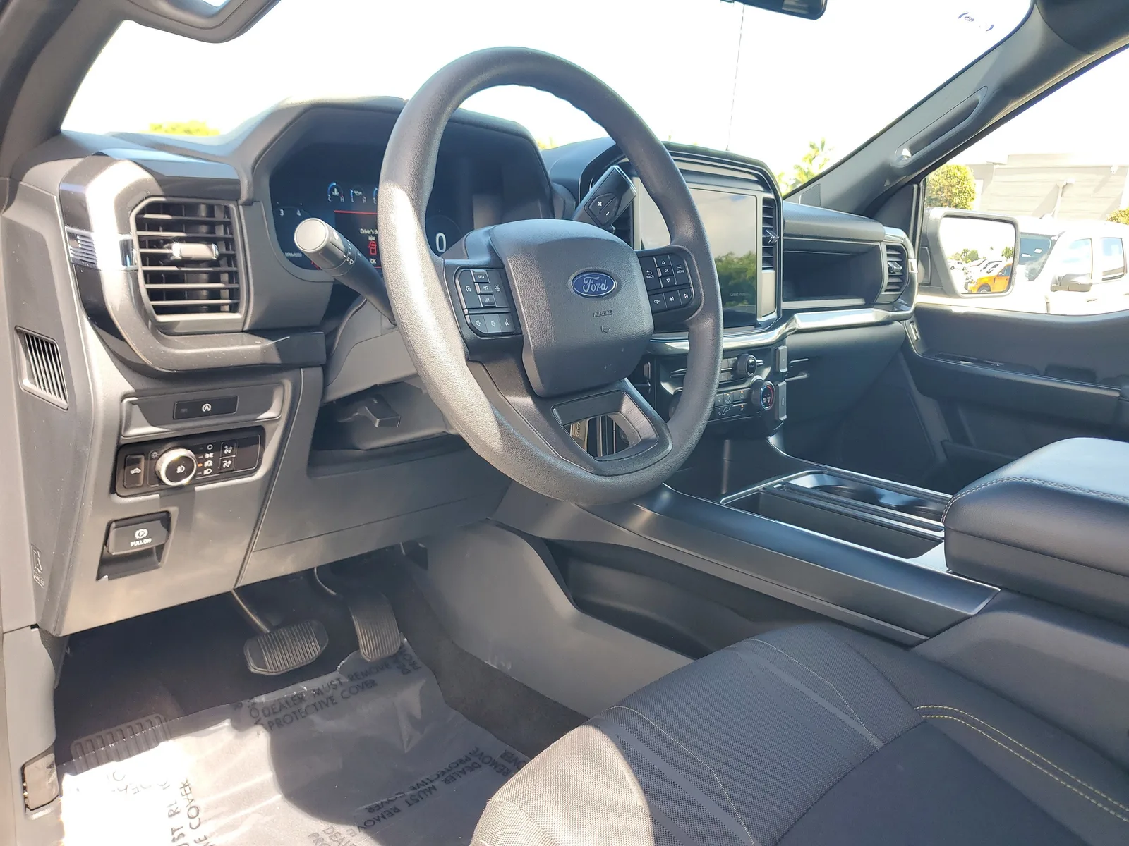 2025 Ford F-150 STX 4WD photo 9