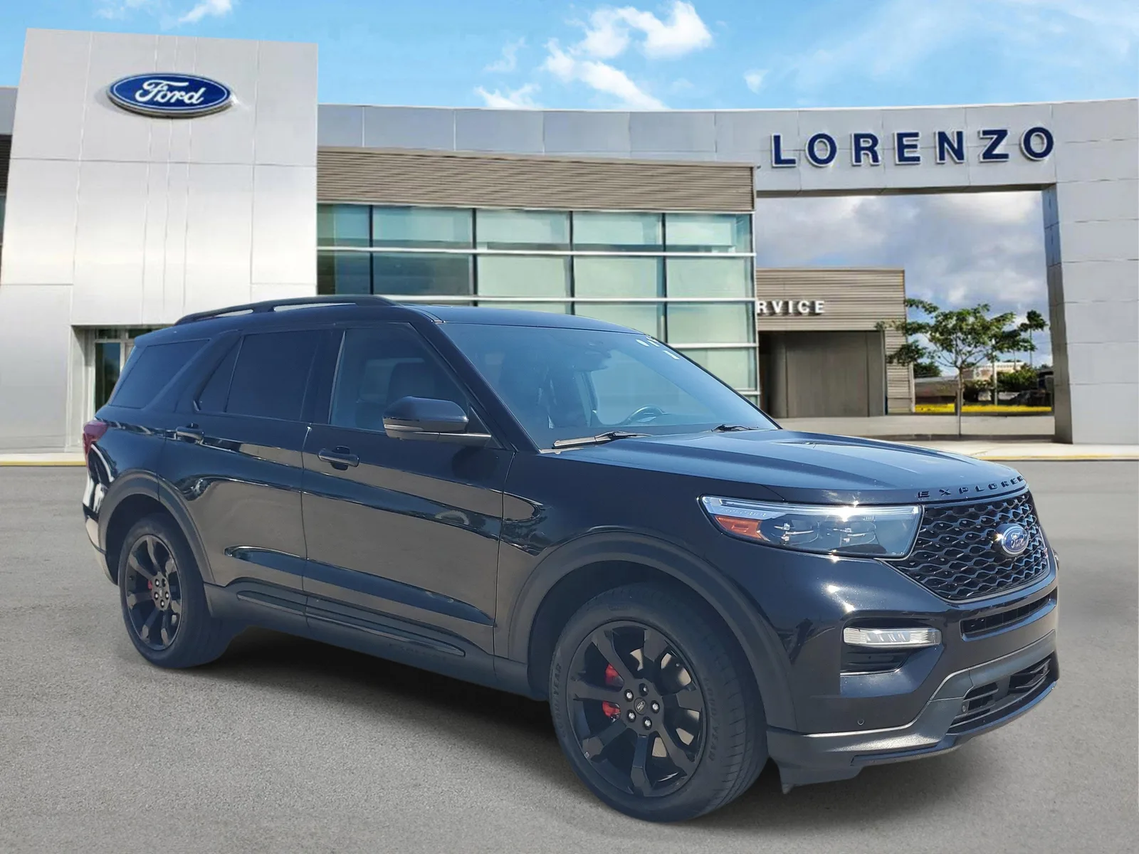 2023 Ford Explorer ST 4WD photo 3