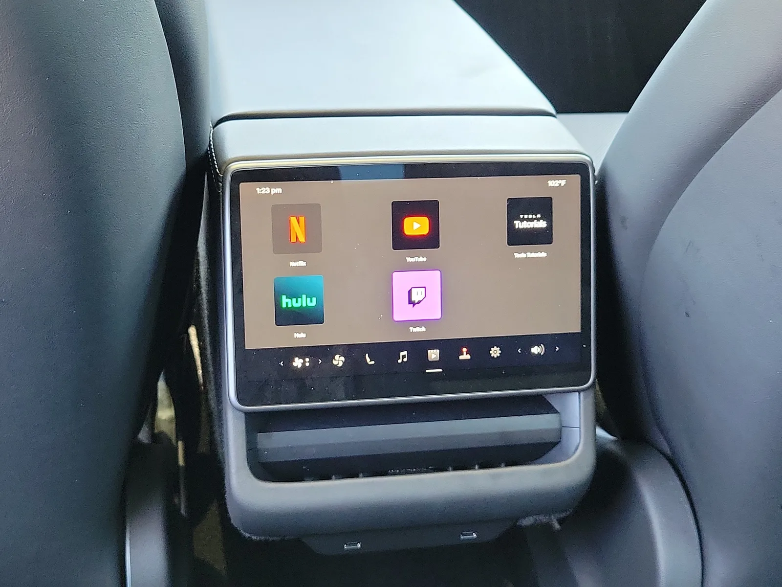 2025 Tesla Model 3 Long Range photo 20