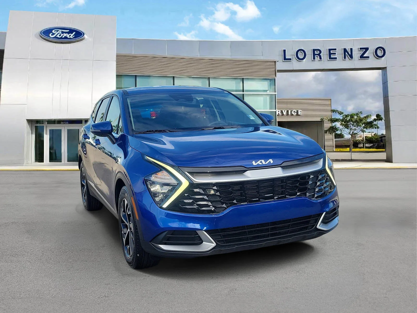 2023 Kia Sportage EX photo 3