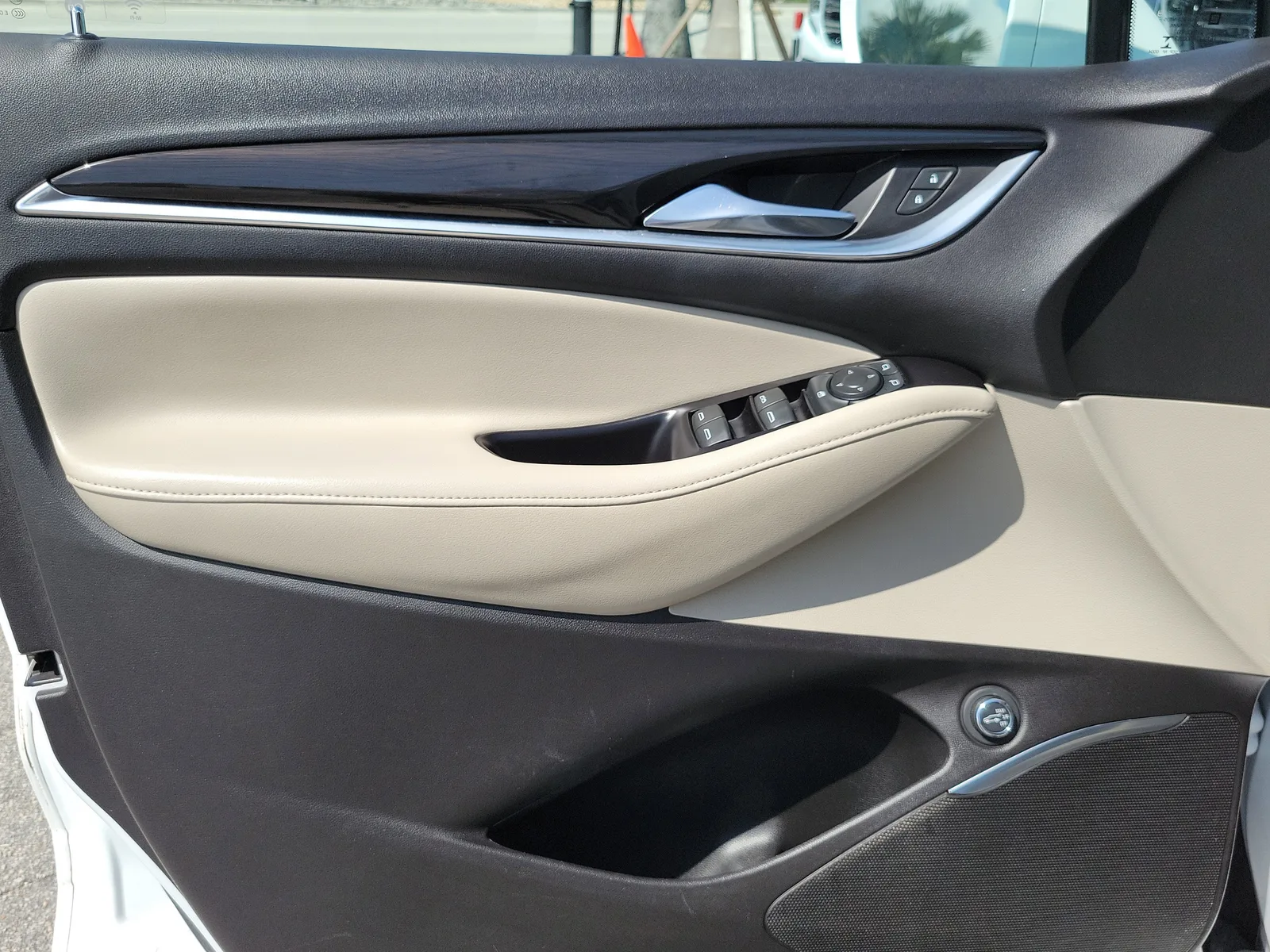 2020 Buick Enclave Essence photo 23