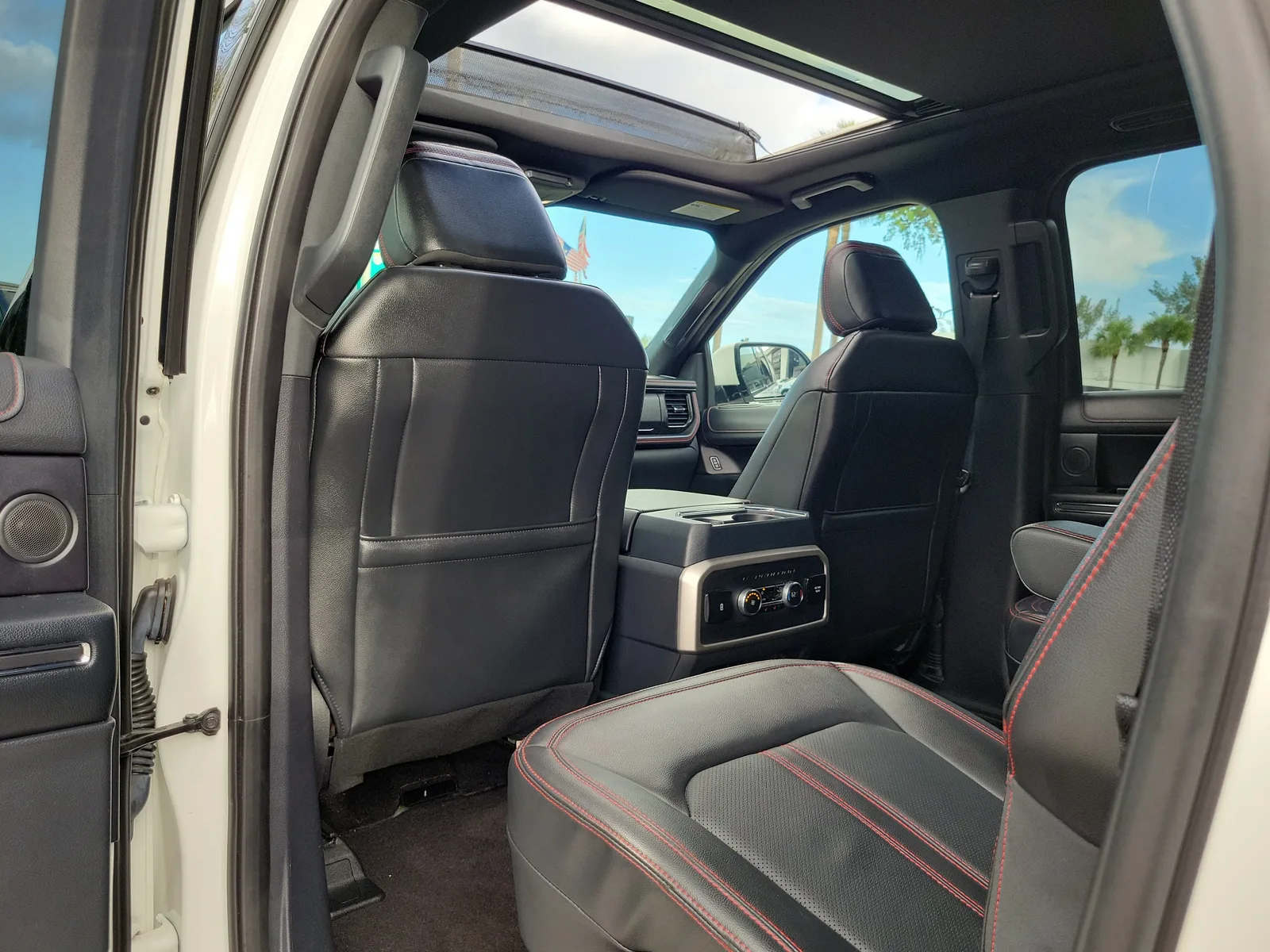 2023 Ford Expedition Max Limited photo 15