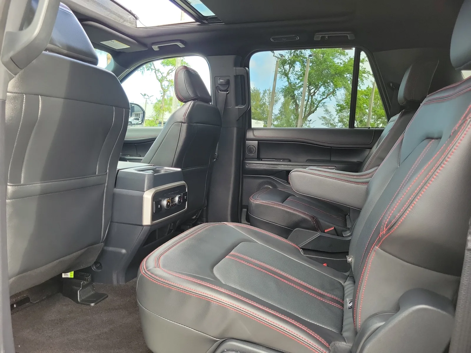 2023 Ford Expedition Max Limited photo 14