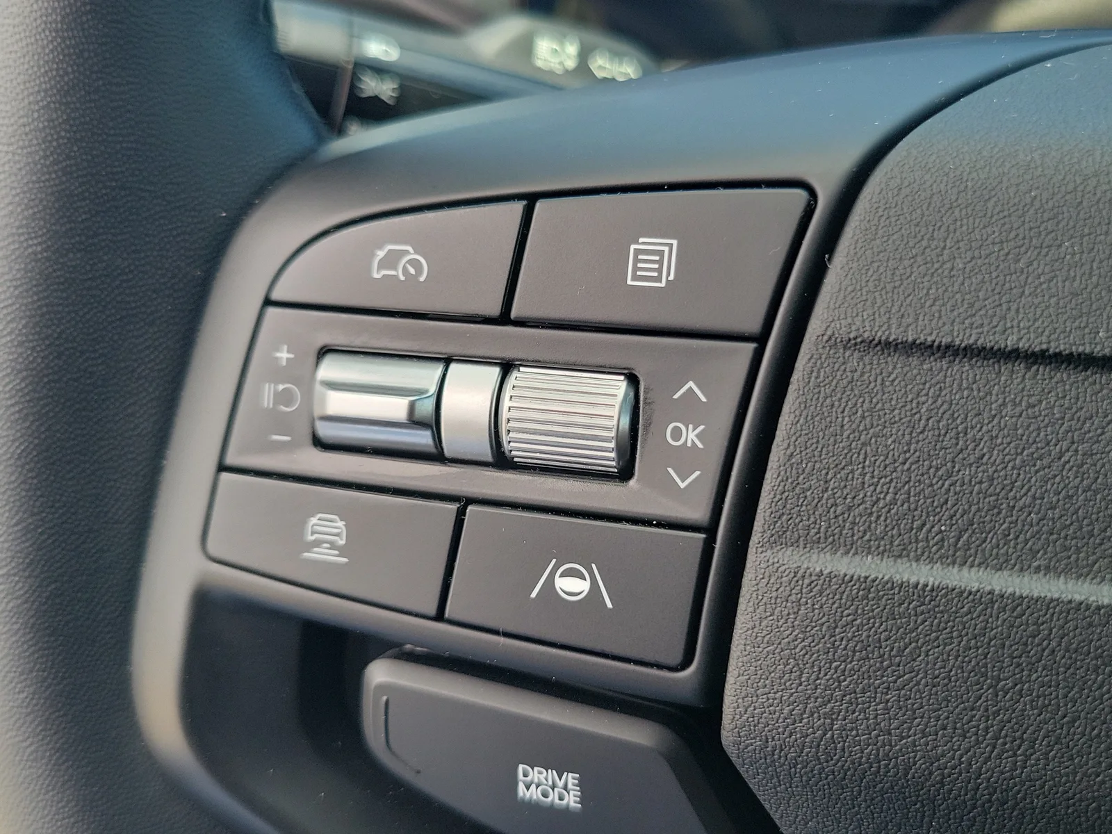 2025 Kia K4 EX photo 19