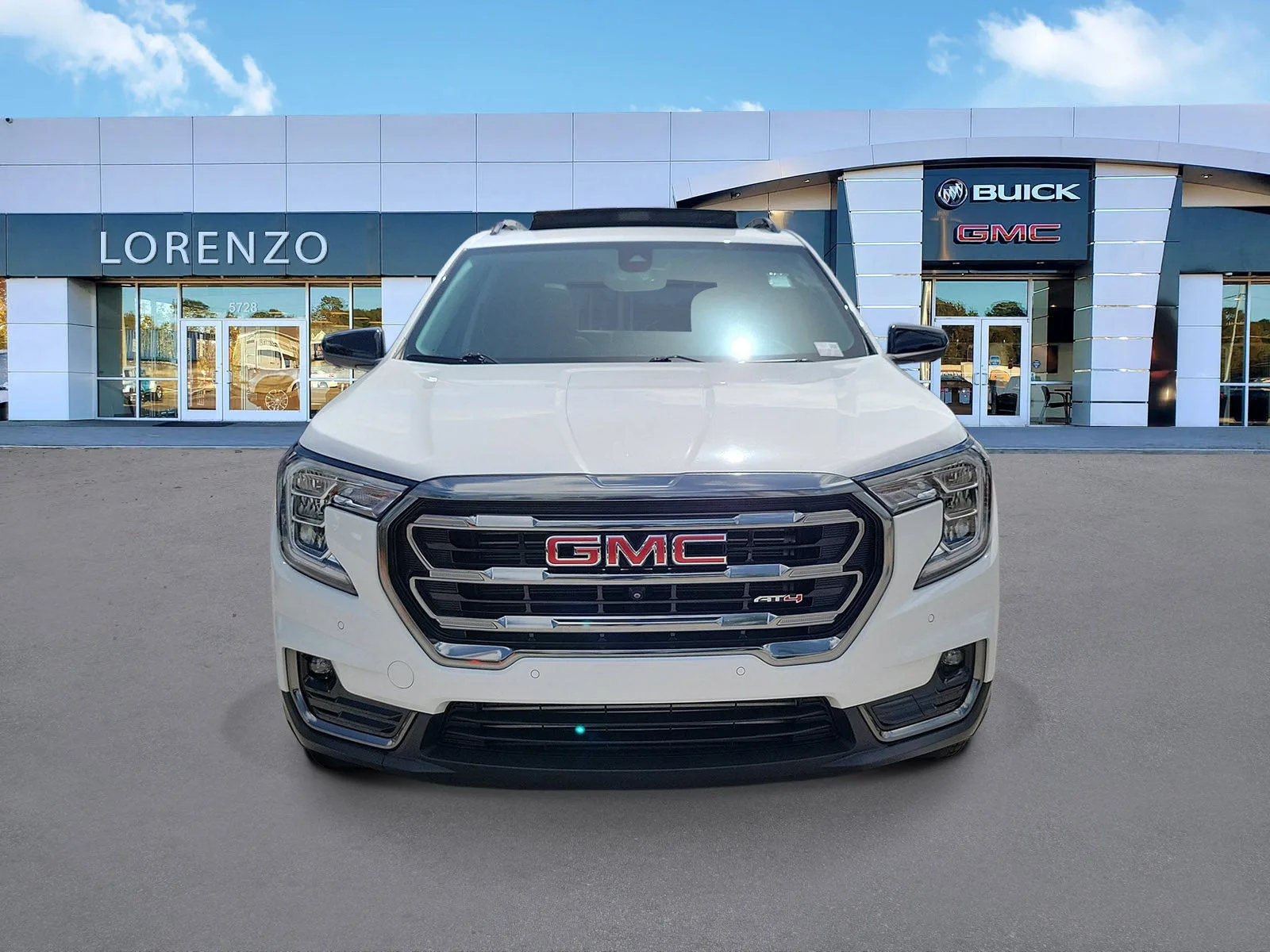 2024 GMC Terrain AT4 photo 2