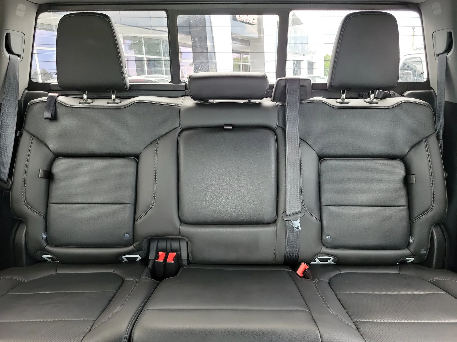 2020 GMC Sierra 1500 SLT photo 17