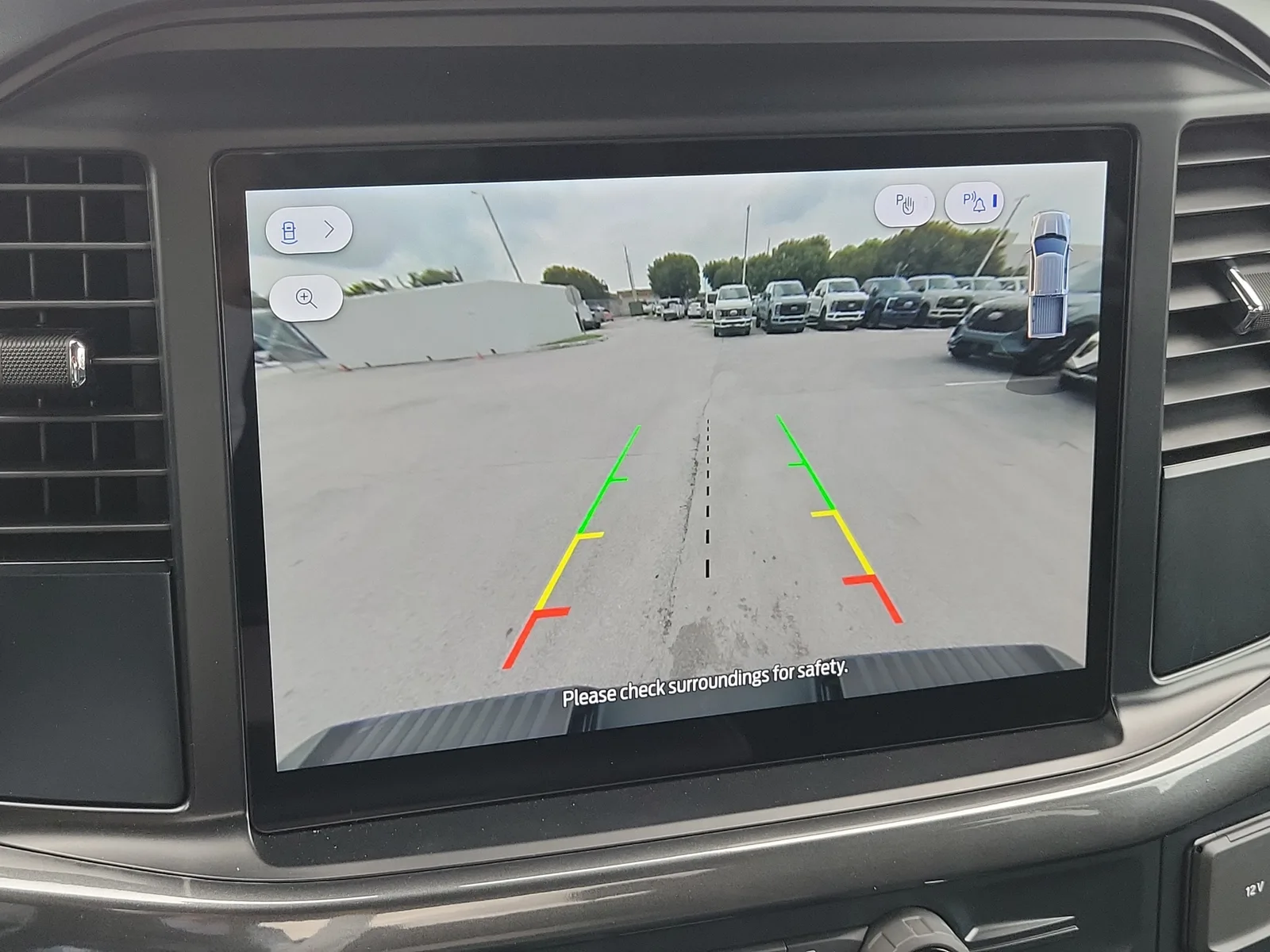 2025 Ford F-150 STX 4WD photo 10