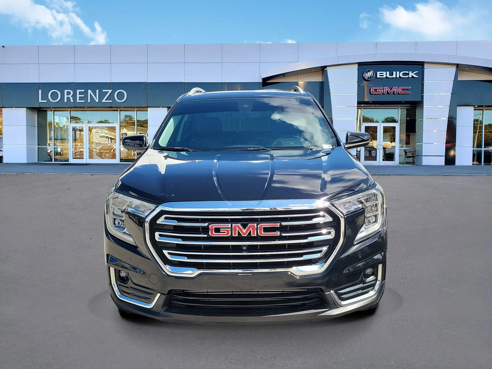 2023 GMC Terrain SLT photo 2