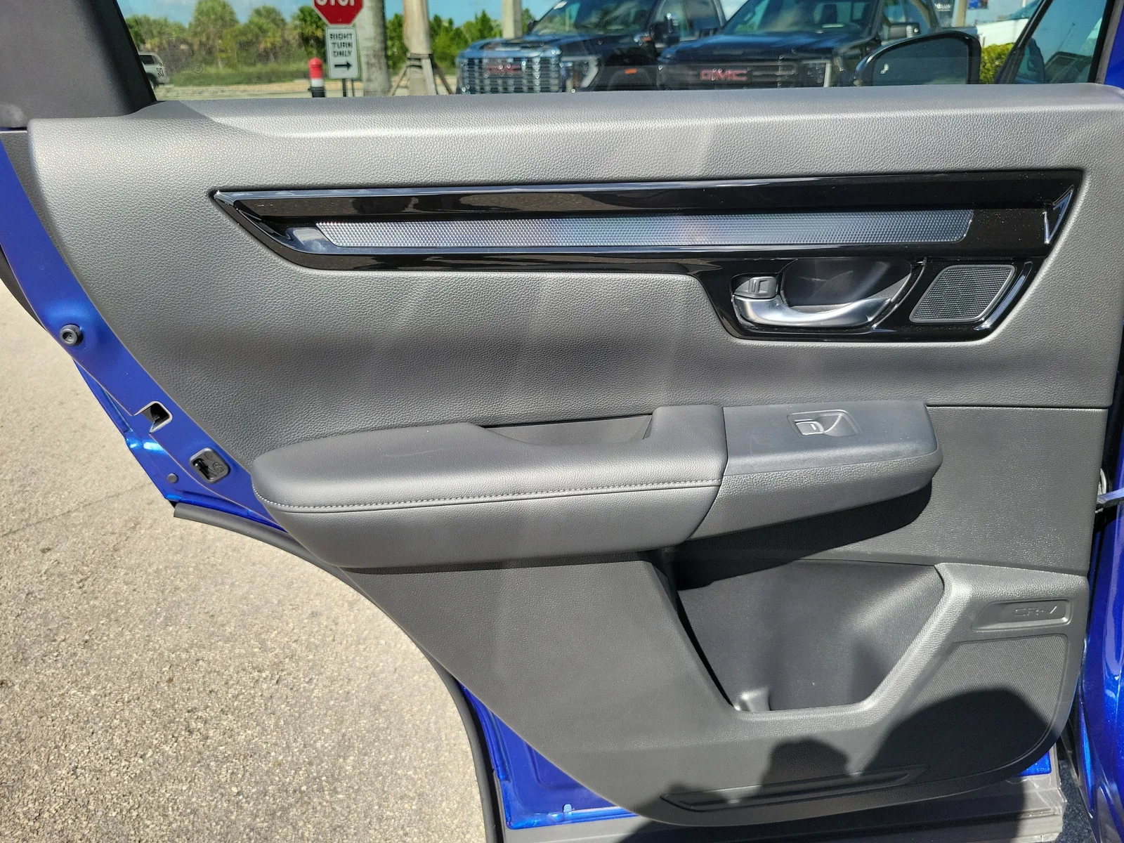 2025 Honda CR-V EX-L photo 12