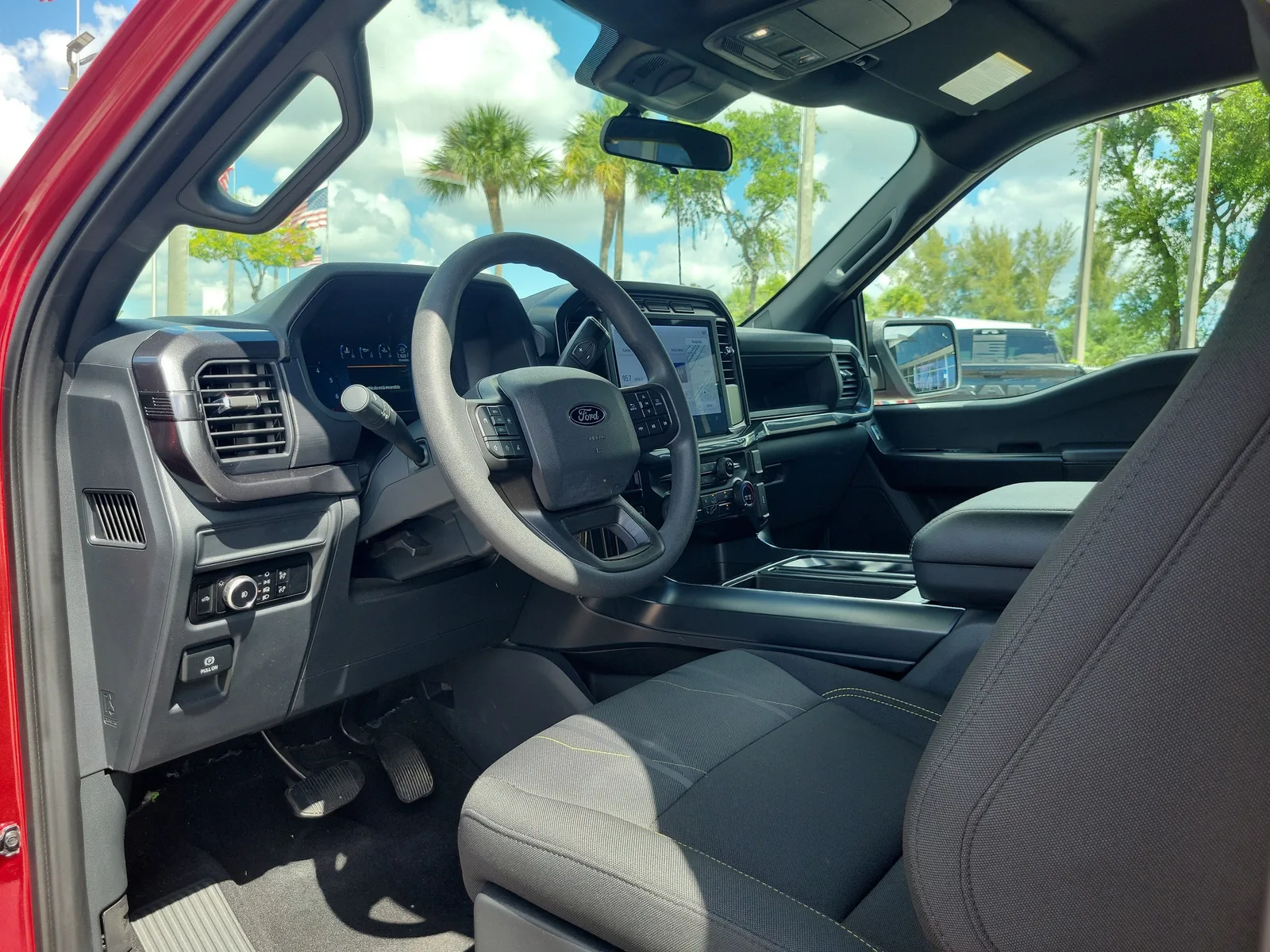 2024 Ford F-150 STX photo 9