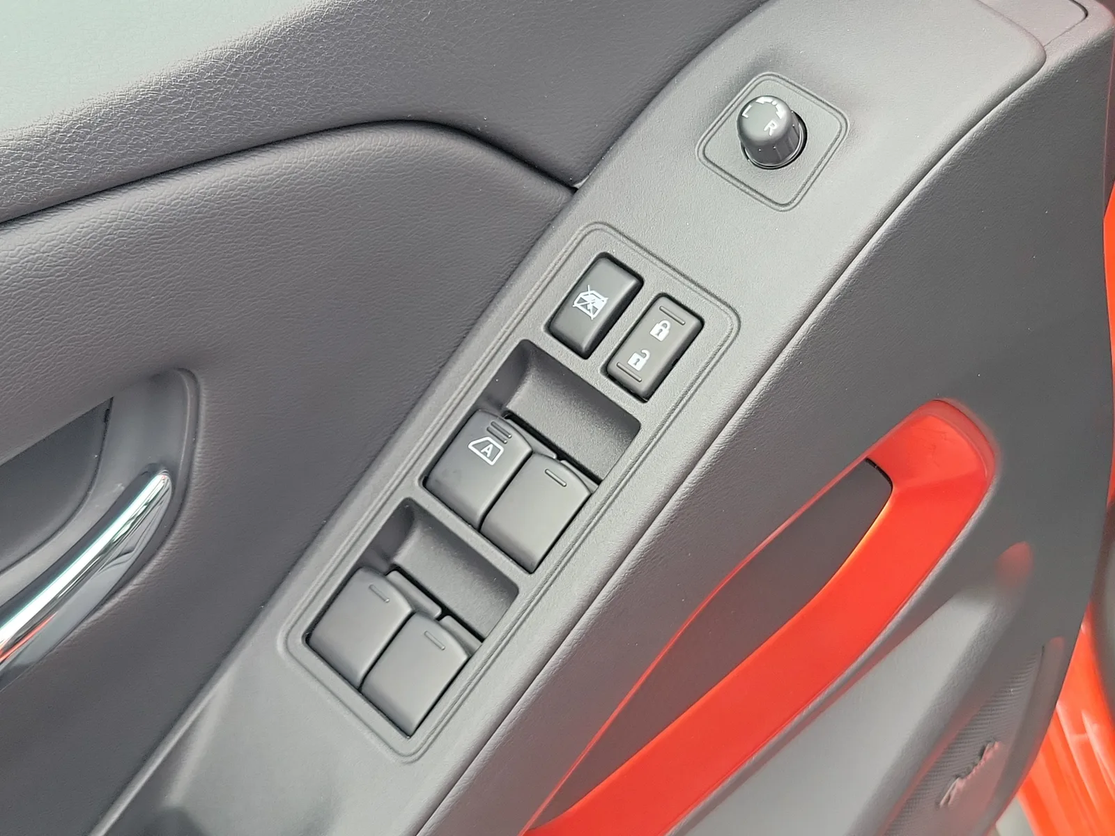 2025 Nissan Frontier Crew Cab PRO-X® photo 27