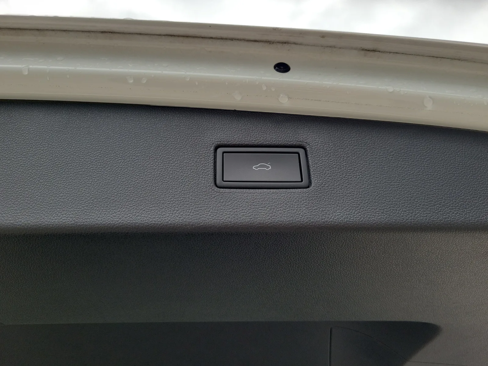 2024 Volkswagen Tiguan SE photo 17