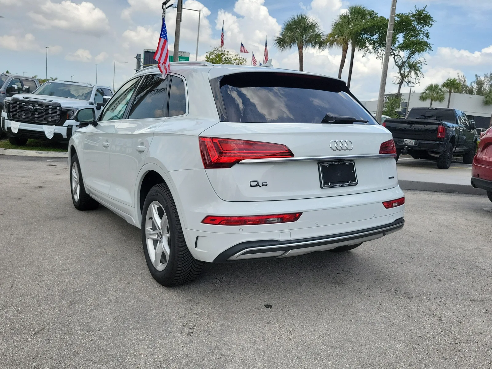 2021 Audi Q5 Premium photo 7