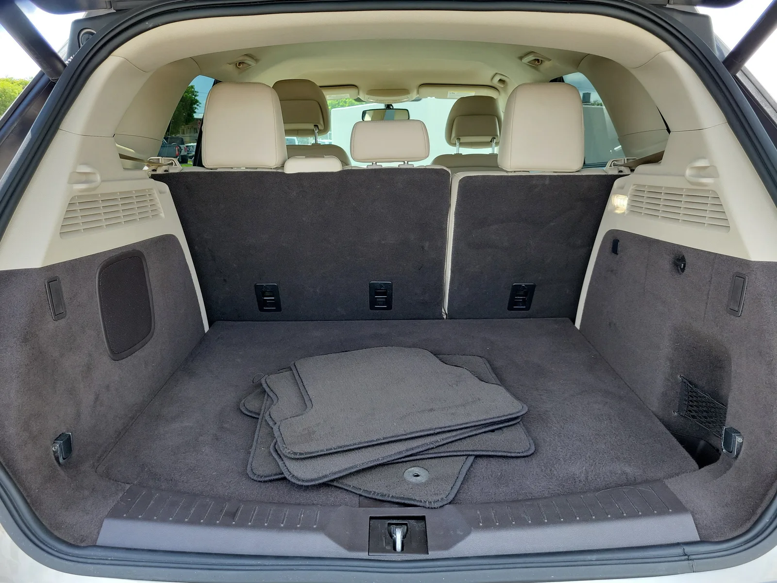 2019 Lincoln MKC Standard photo 15