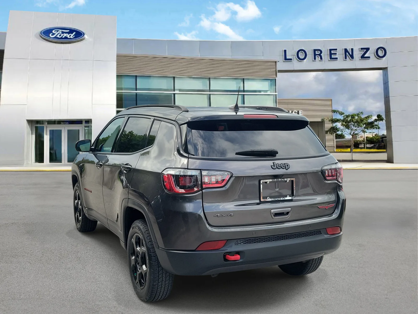 2023 Jeep Compass Trailhawk photo 7