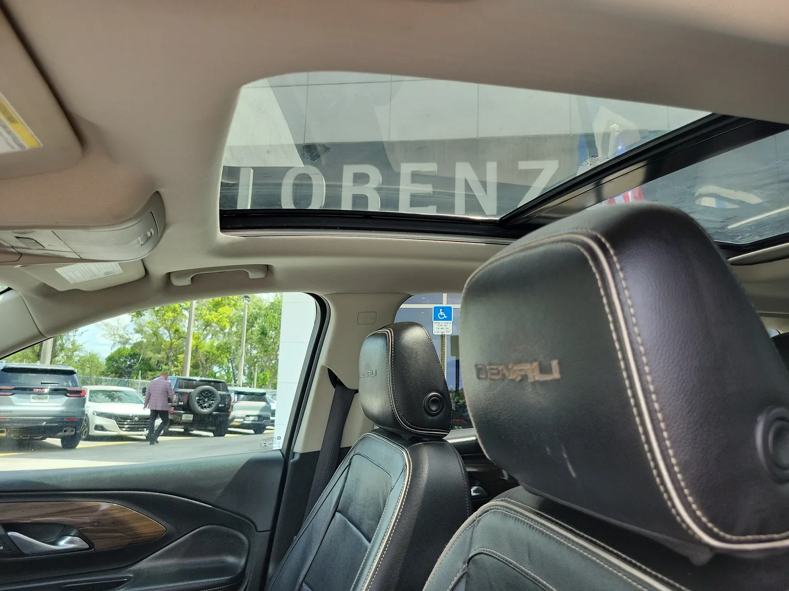 2019 GMC Terrain Denali photo 12
