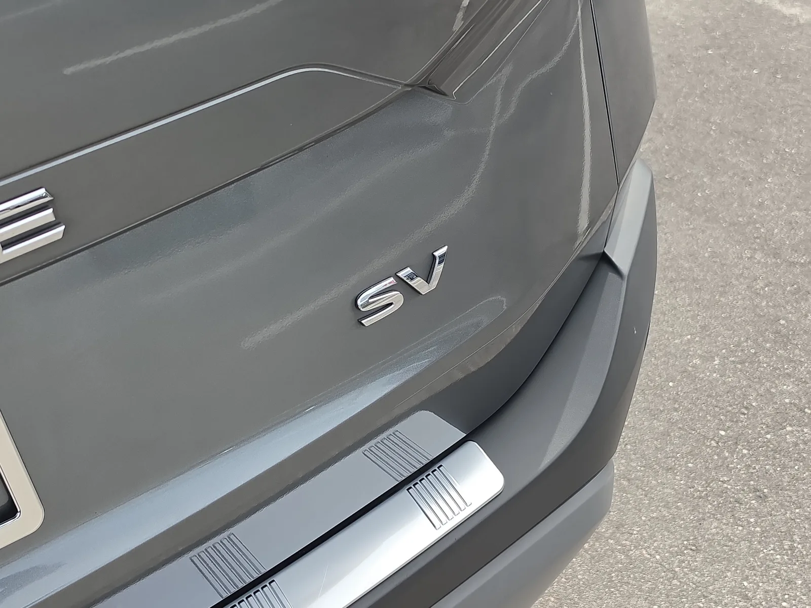 2023 Nissan Rogue SV photo 29
