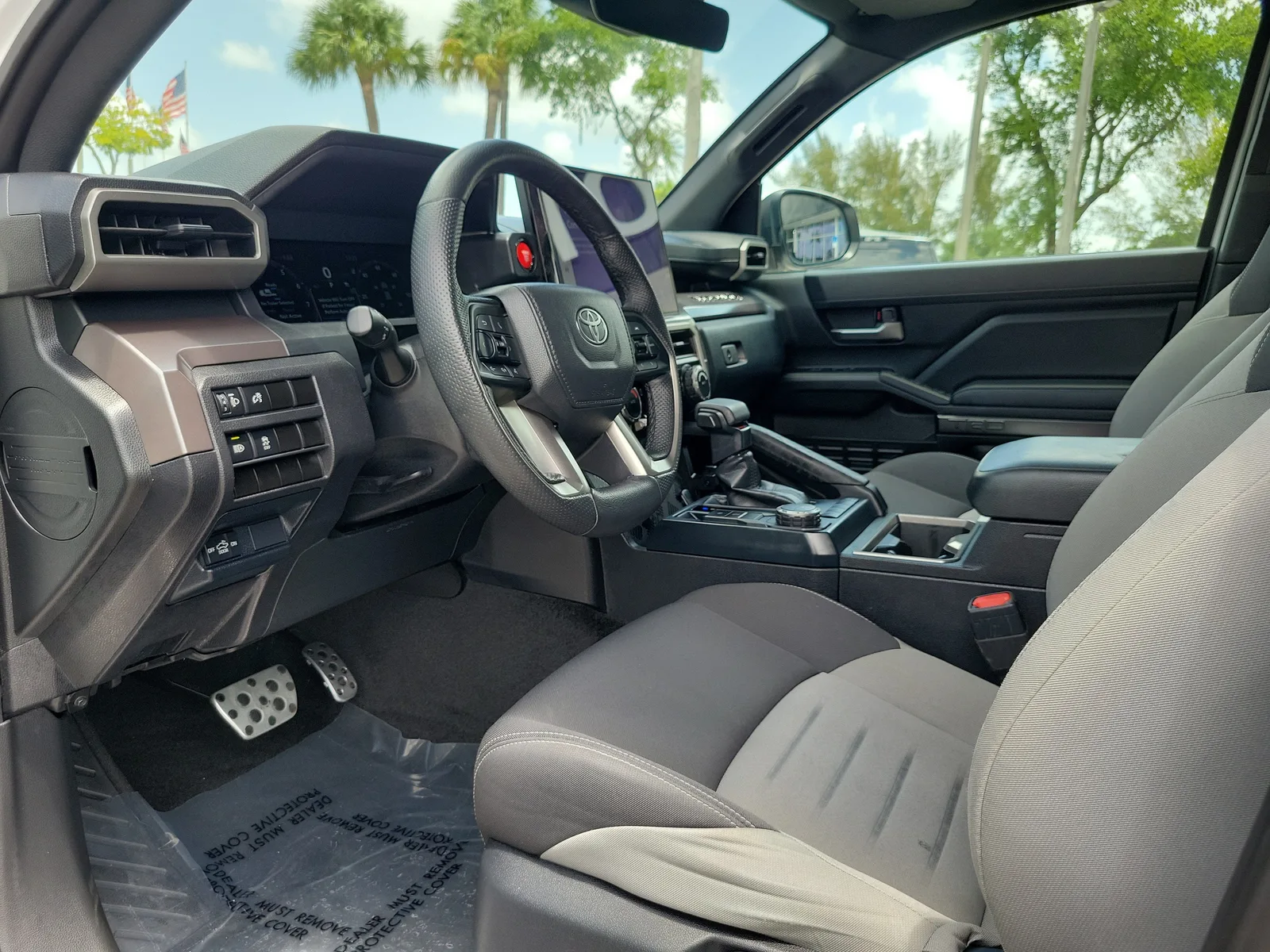 2024 Toyota Tacoma 2WD SR5 photo 9