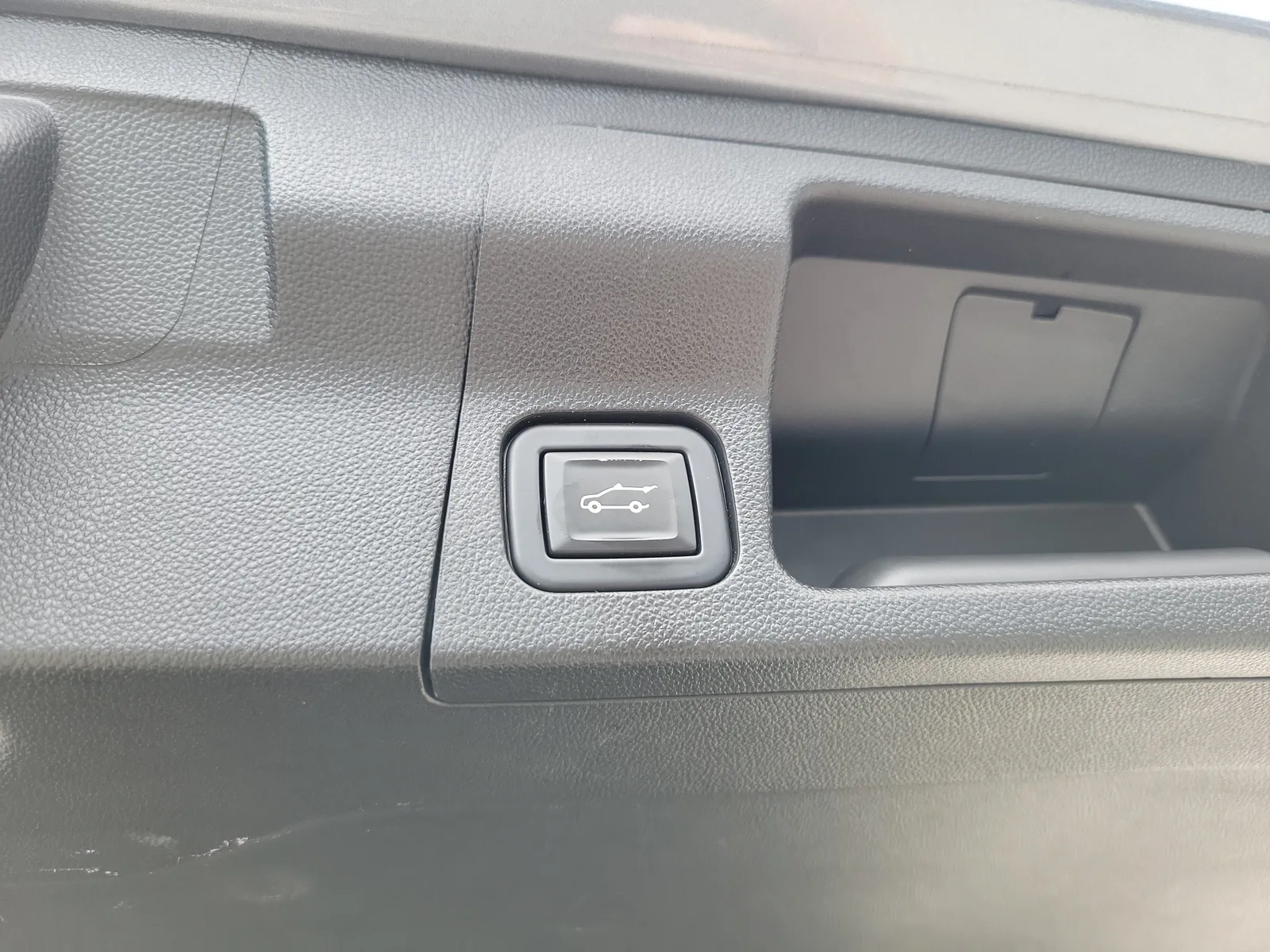 2021 GMC Acadia AT4 photo 18