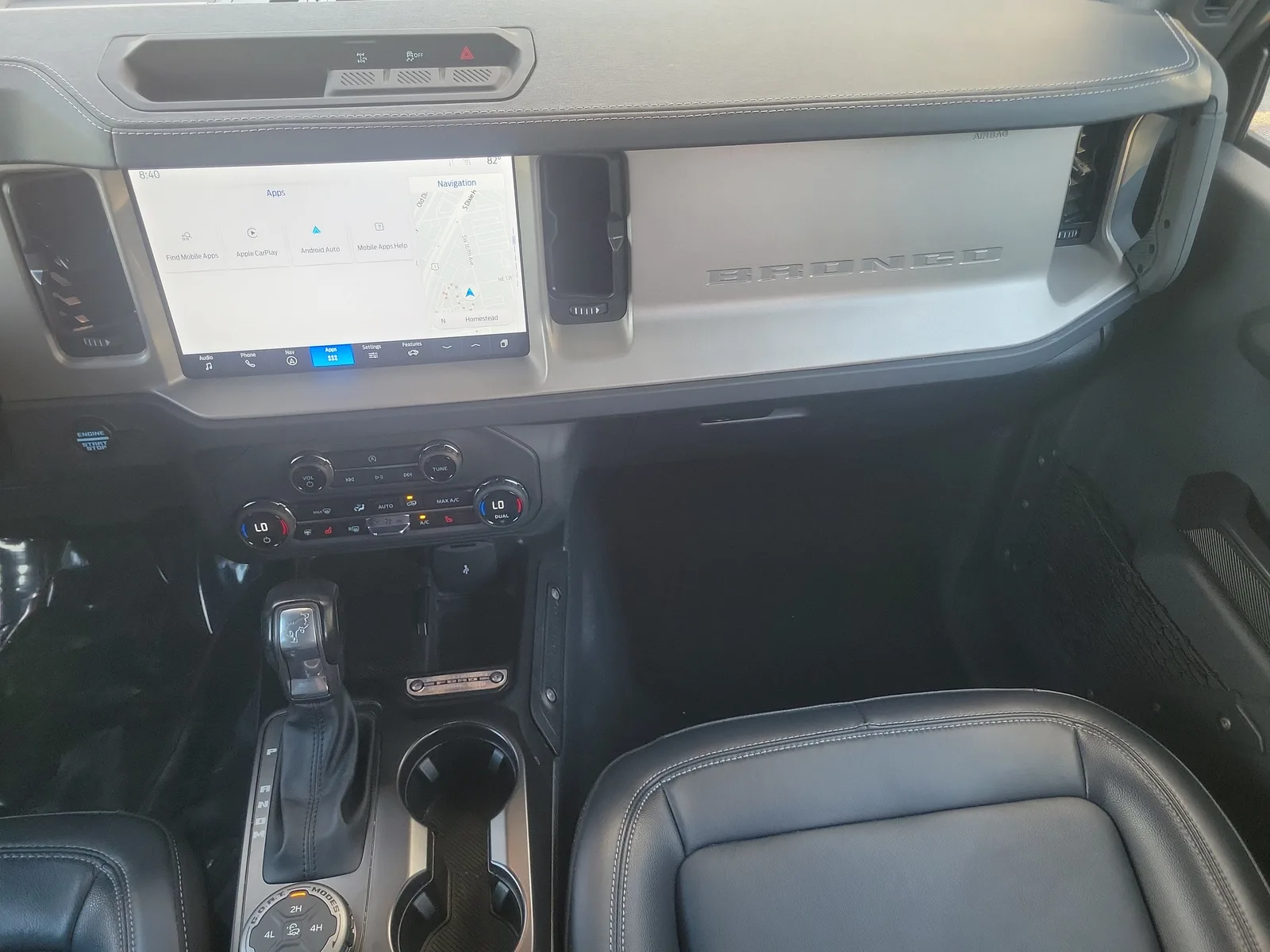 2025 Ford Bronco Outer Banks 4WD photo 18