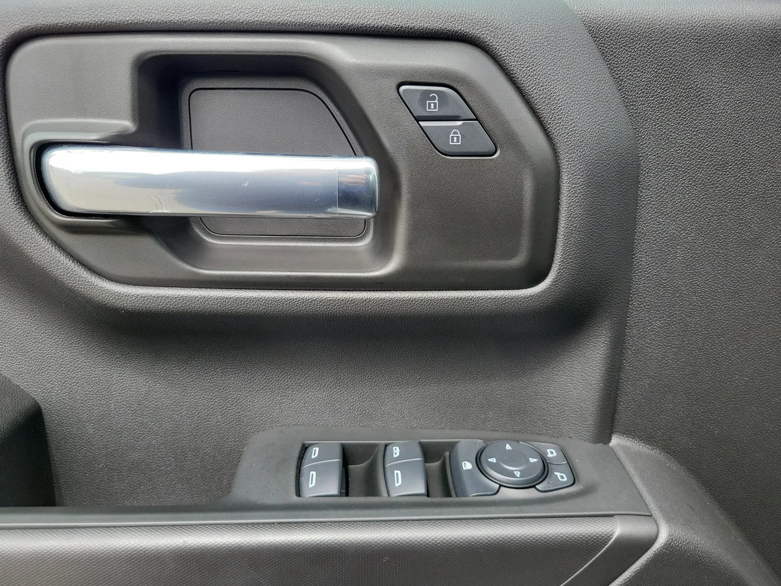 2024 Chevrolet Silverado 1500 Custom photo 24