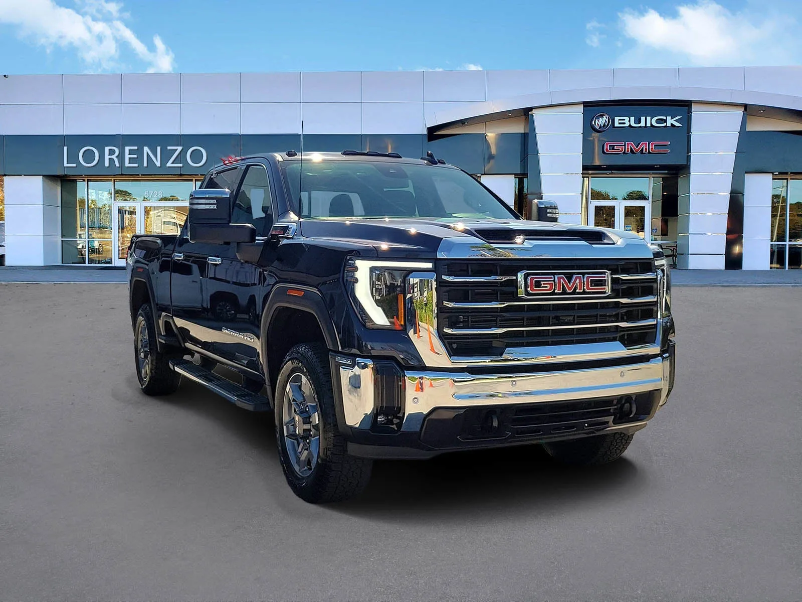 2025 GMC Sierra 2500 HD SLT photo 3