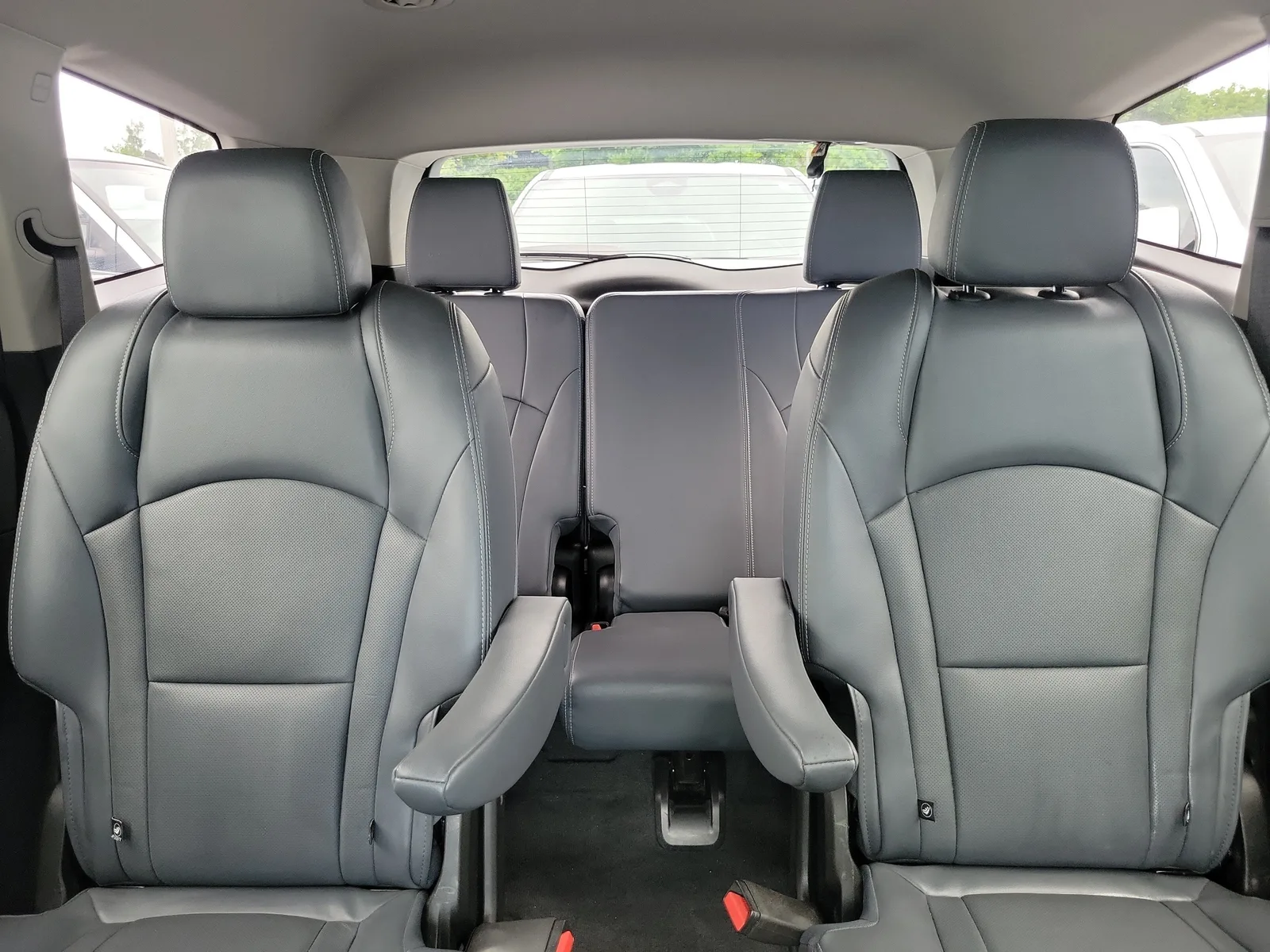 2021 Buick Enclave Essence photo 15