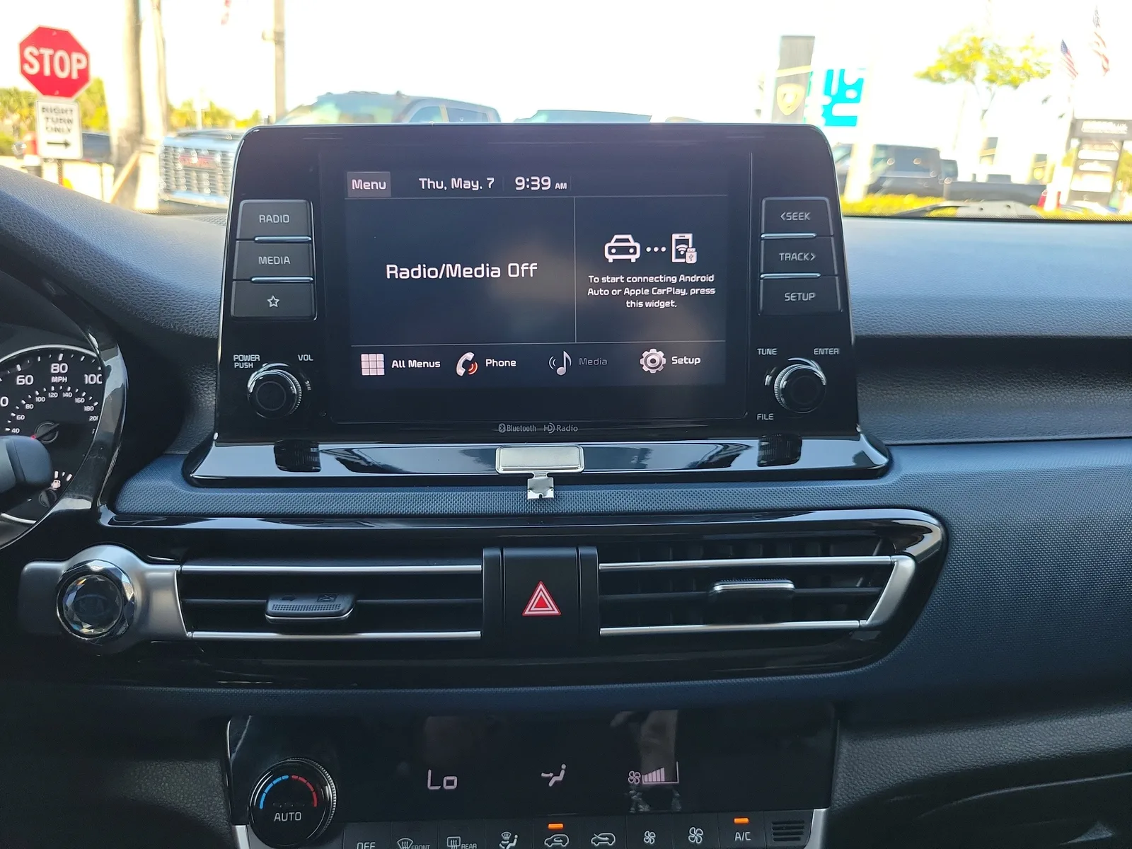 2023 Kia Seltos S photo 20