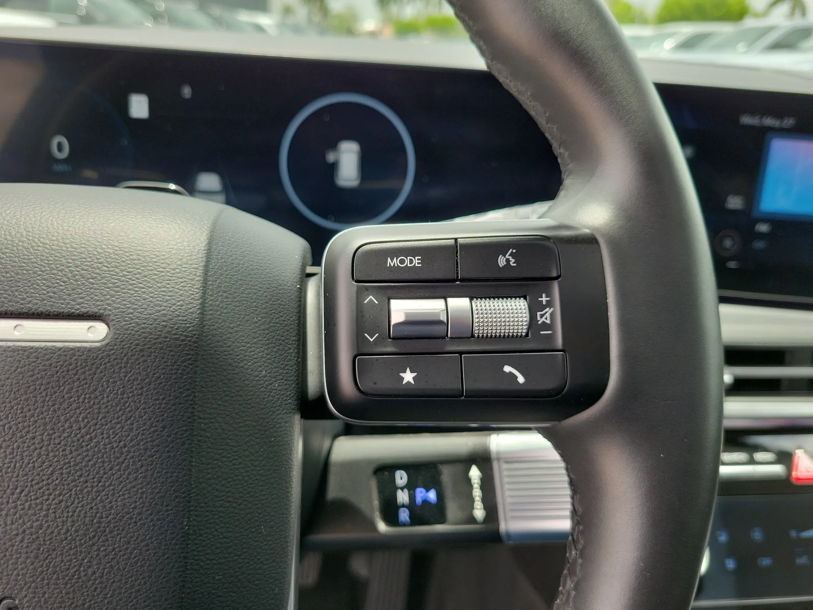 2025 Hyundai Santa Fe Limited photo 25