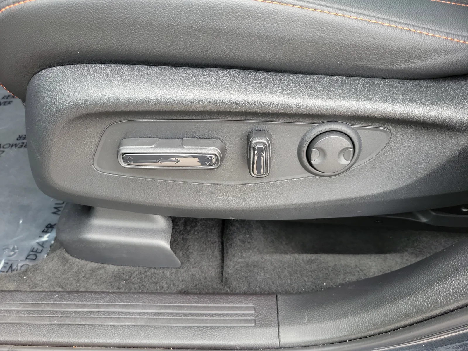 2025 Honda CR-V Hybrid Sport-L photo 12