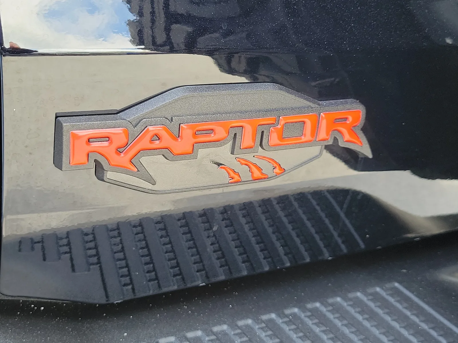 2025 Ford Bronco Raptor photo 31