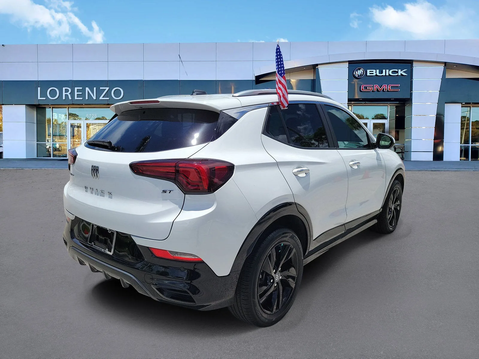 2024 Buick Encore GX Sport Touring photo 5