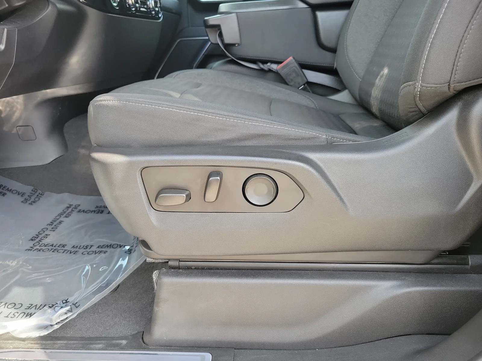 2023 GMC Sierra 1500 Elevation photo 13