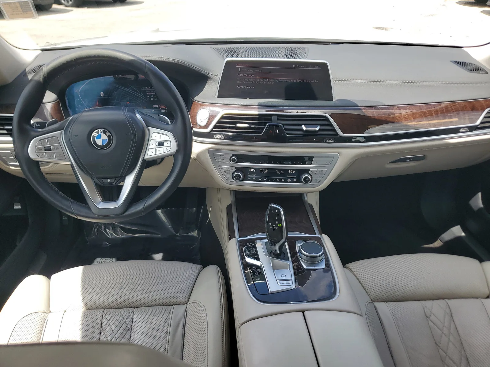 2022 BMW 7 Series 740i photo 16