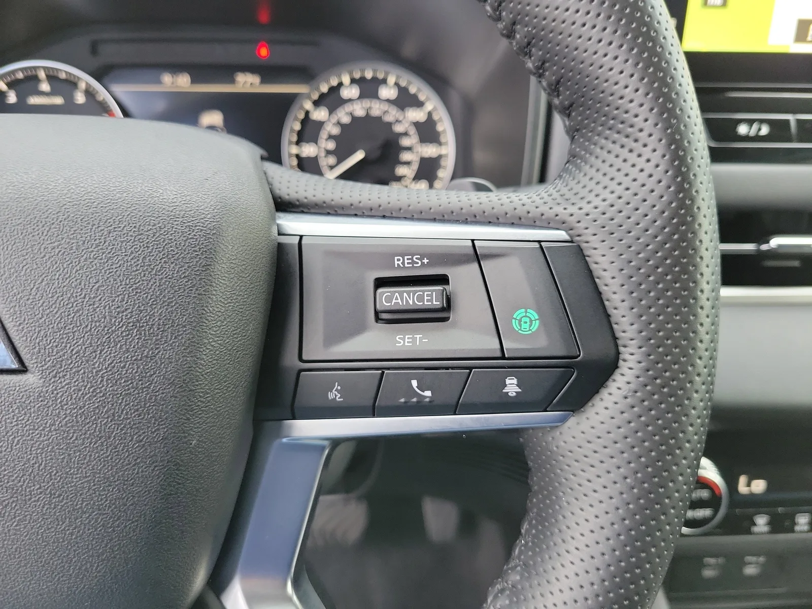 2025 Mitsubishi Outlander SE photo 23