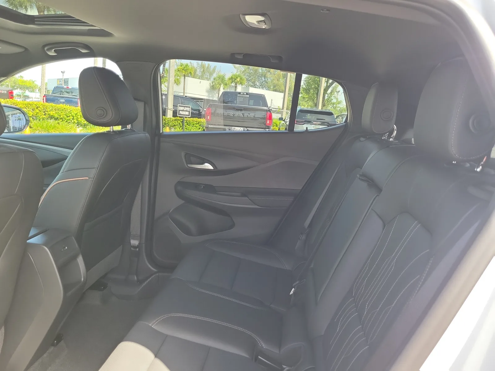 2026 Buick Envista Avenir photo 14