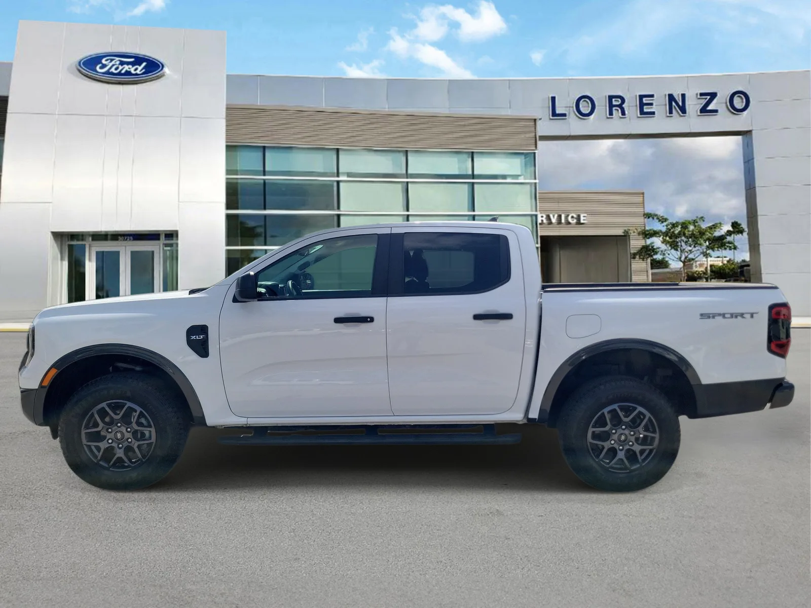 2024 Ford Ranger XLT photo 8
