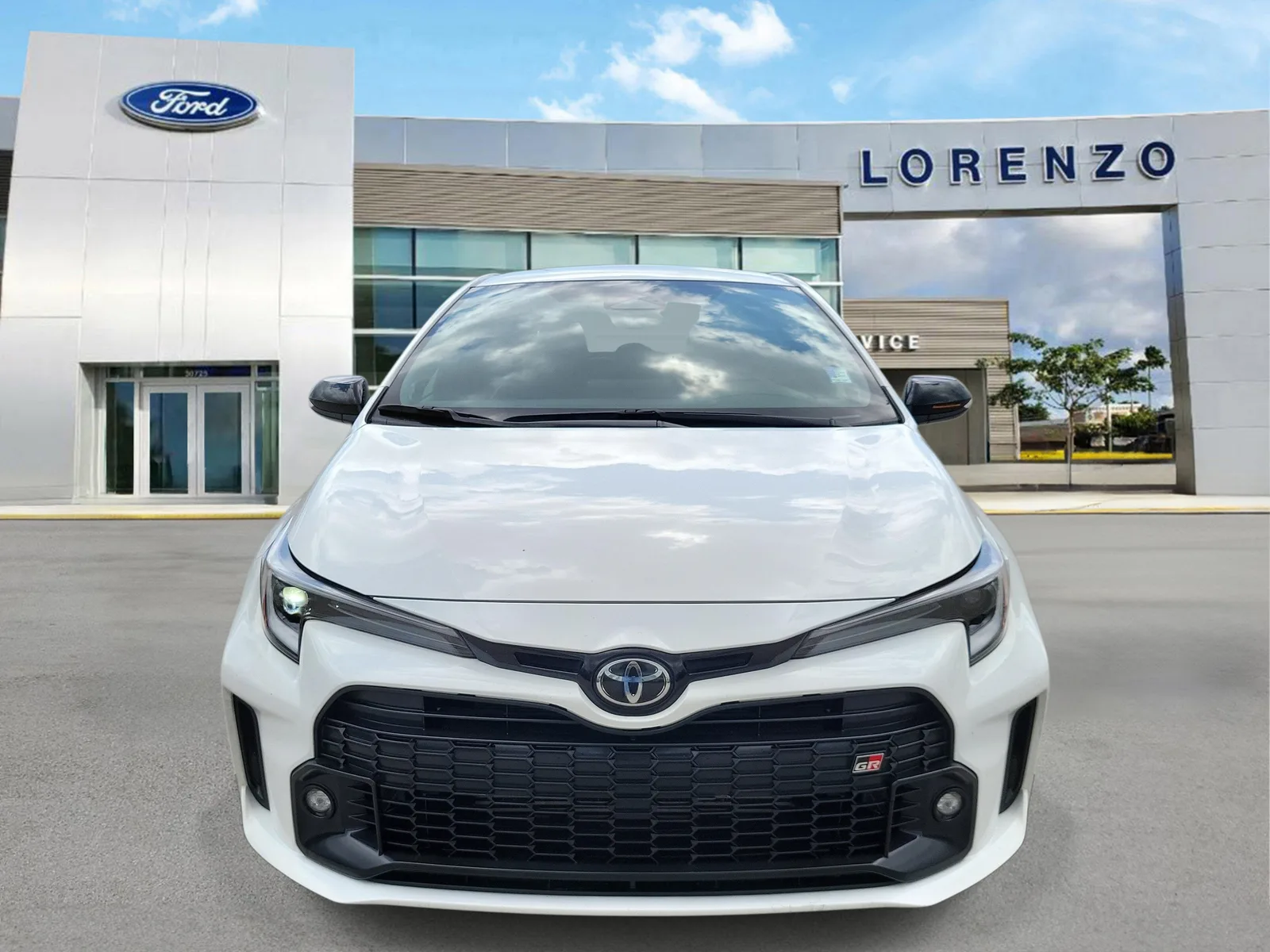 2023 Toyota GR Corolla Core photo 2